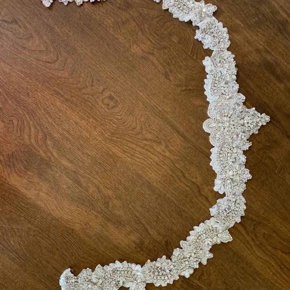 Allure bridal sash